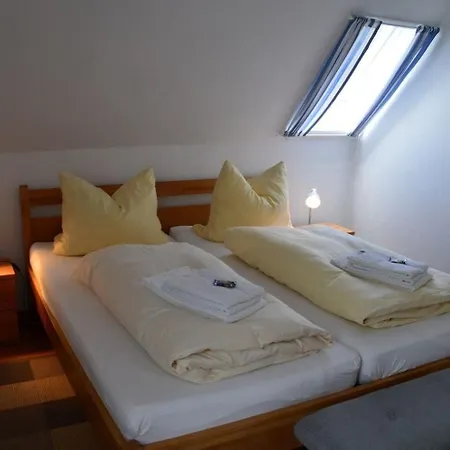 Apartment Flurstrasse - Og Rechts